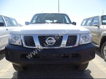 Cars For Sale Nissan  Patrol  0  White  SUV  Manual  4WD  Cloth  2016  6  No  Gasoline