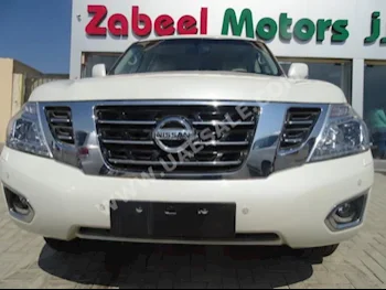 Cars For Sale Nissan  Patrol  SE  0  White  SUV  Automatic  4WD  Cloth  2016  8  Yes  Gasoline