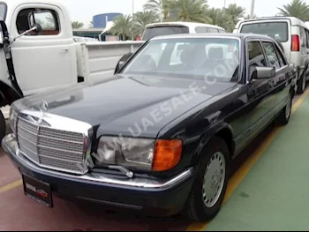 سيارات للبيع مرسيدس - بنز  500 SEL  70,000  أزرق غامق  سيدان  اتوماتك  دفع خلفي  مخمل  1991  8  نعم  بنزين