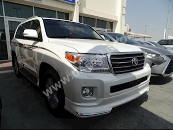 Cars For Sale Toyota  Land Cruiser  GXR  251,000  White  SUV  Automatic  4WD  Leather  2013  8  Yes  Gasoline