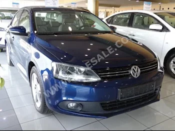 Cars For Sale Volkswagen  Jetta  47,000  Dark Blue  Sedan  Automatic  FWD  Cloth  2014  4  Yes  Gasoline