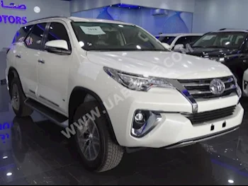 Cars For Sale Toyota  Fortuner  VXR  0  White  SUV  Automatic  4WD  Leather  2018  6  No  Gasoline