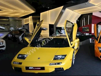 Cars For Sale Lamborghini  Diablo  VT Roadster  8,875  Yellow  Coupe / Sport  Manual  AWD  Leather  2001  12  No  Gasoline
