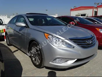 Cars For Sale Hyundai  Sonata  Limited  50,000  Silver  Sedan  Automatic  FWD  Leather  2014  4  Yes  Gasoline