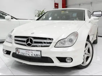 Cars For Sale Mercedes-Benz  CLS-Class  350 AMG  59,866  White  Sedan  Automatic  RWD  Leather  2010  6  Yes  Gasoline