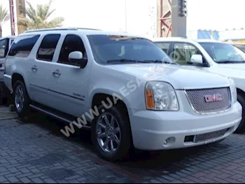 Cars For Sale GMC  Yukon  Denali XL  230,000  White  SUV  Automatic  4WD  Leather  2009  8  Yes  Gasoline