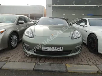 Cars For Sale Porsche  Panamera  56,000  Green  Sedan  Automatic  RWD  Leather  2012  6  Yes  Gasoline