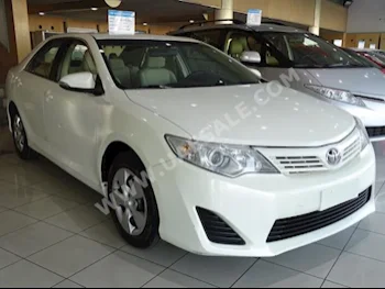 Cars For Sale Toyota  Camry  S  95,000  White  Sedan  Automatic  FWD  Cloth  2014  4  No  Gasoline