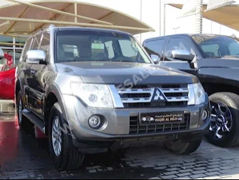 Cars For Sale Mitsubishi  Pajero  3.5  90,000  Gray  SUV  Automatic  4WD  Leather  2014  6  Yes  Gasoline
