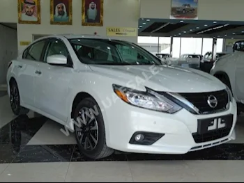 Cars For Sale Nissan  Altima  2.5 SV  0  White  Sedan  Automatic  FWD  Cloth  2018  4  No  Gasoline