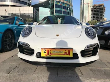 Cars For Sale Porsche  911  Turbo S  100,000  White  Coupe / Sport  Automatic  RWD  Leather  2014  6  Panorama  Gasoline