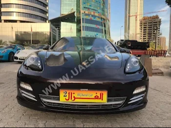 Cars For Sale Porsche  Panamera  70,000  Maroon  Sedan  Automatic  RWD  Leather  2013  6  Yes  Gasoline