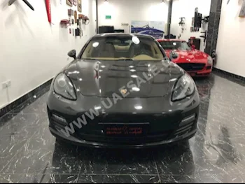 Cars For Sale Porsche  Panamera  S  96,000  Gray  Sedan  Automatic  RWD  Leather  2012  8  Yes  Gasoline