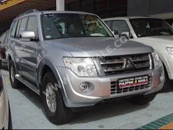 Cars For Sale Mitsubishi  Pajero  GLS  222,000  Silver  SUV  Automatic  4WD  Cloth  2012  6  No  Gasoline