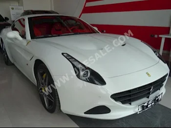 Cars For Sale Ferrari  California F1  500  White  Coupe / Sport  F-1  RWD  Leather  2017  8  No  Gasoline