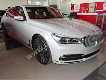 Cars For Sale BMW  7-Series  740 Li  0  White  Sedan  Automatic  RWD  Leather  2018  6  Yes  Gasoline