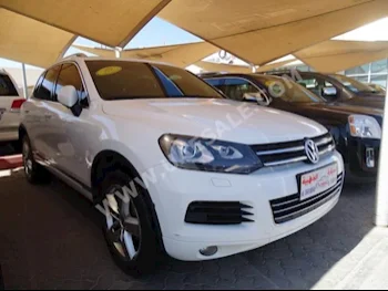 Cars For Sale Volkswagen  Touareg  243,000  White  SUV  Automatic  4WD  Leather  2012  6  Panorama  Gasoline