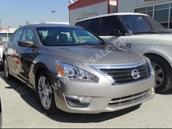 Cars For Sale Nissan  Altima  3.5 SE  56,000  Gold  Sedan  Automatic  FWD  Leather  2013  6  No  Gasoline