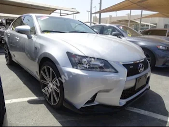 سيارات للبيع لكزس  جي اس  350 بلاتينيوم  49,000  فضي  سيدان  اتوماتك  دفع خلفي  جلد  2013  6  نعم  بنزين