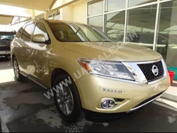 Cars For Sale Nissan  Pathfinder  46,000  Gold  SUV  Automatic  4WD  Leather  2013  6  No  Gasoline