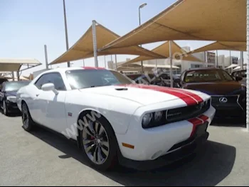 سيارات للبيع دودج  تشالنجر  اس ار تي - 8  88,000  أبيض  كوبيه \ سبورت  اتوماتك  دفع خلفي  جلد  2012  8  نعم  بنزين