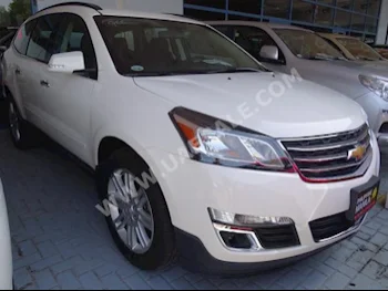Cars For Sale Chevrolet  Traverse  LT  72,000  White  SUV  Automatic  4WD  Cloth  2015  6  No  Gasoline