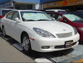 Cars For Sale Lexus  ES  300  74,000  White  Sedan  Automatic  RWD  Leather  2003  6  Yes  Gasoline