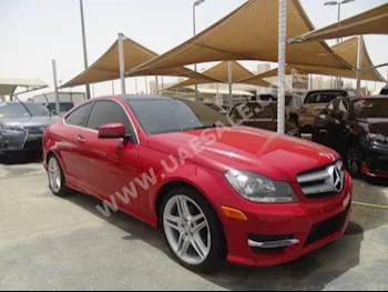 سيارات للبيع مرسيدس - بنز  سي - كلاس  250  57,000  أحمر  كوبيه \ سبورت  اتوماتك  دفع خلفي  جلد  2013  4  بانوراما  بنزين