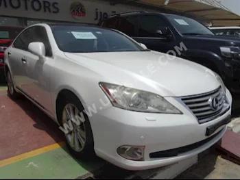 Cars For Sale Lexus  ES  350  128,000  White  Sedan  Automatic  RWD  Leather  2012  6  Yes  Gasoline
