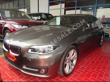 سيارات للبيع بي ام دبليو  الفئة - الخامسة  528i  38,000  بني رصاصي  سيدان  اتوماتك  دفع خلفي  جلد  2015  6  نعم  بنزين