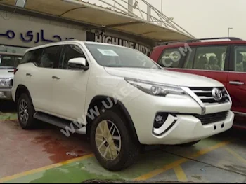 Cars For Sale Toyota  Fortuner  EXR  0  White  SUV  Automatic  4WD  Leather  2018  6  No  Gasoline