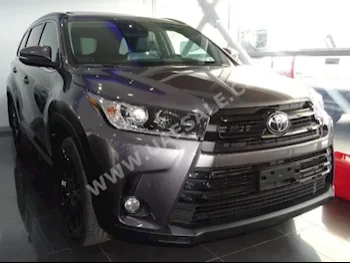 Cars For Sale Toyota  Highlander  Se  0  Gray  SUV  Automatic  4WD  Leather  2018  6  Yes  Gasoline