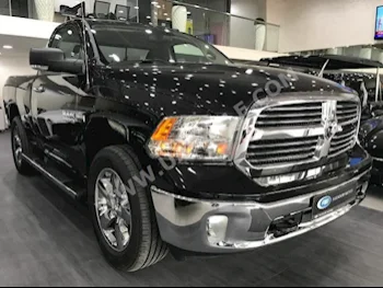 Cars For Sale Dodge  Ram  1500  0  Black  Pick Up  Automatic  4WD  Leather / Cloth  2018  8  No  Gasoline
