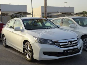 Cars For Sale Honda  Accord  i-VTEC  79,000  White  Sedan  Automatic  FWD  Cloth  2015  4  No  Gasoline