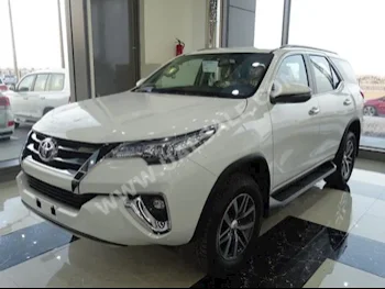 Cars For Sale Toyota  Fortuner  VXR  0  White  SUV  Automatic  4WD  Leather  2019  6  No  Gasoline