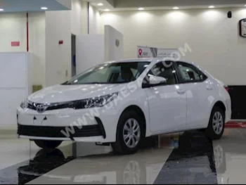 Cars For Sale Toyota  Corolla  SE  0  White  Sedan  Automatic  FWD  Cloth  2019  4  No  Gasoline