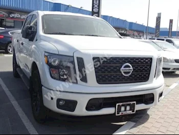 Cars For Sale Nissan  Titan  0  White  Pick Up  Automatic  4WD  Leather  2018  8  No  Gasoline