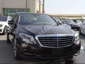سيارات للبيع مرسيدس - بنز  اس - كلاس  550 AMG  59,900  بني غامق  سيدان  اتوماتك  دفع خلفي  جلد  2015  8  بانوراما  بنزين