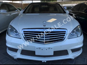 Cars For Sale Mercedes-Benz  S-Class  63 AMG  55,300  White  Sedan  Automatic  RWD  Leather  2012  8  Yes  Gasoline