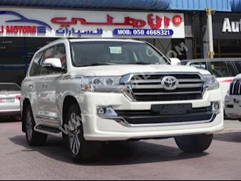 Cars For Sale Toyota  Land Cruiser  VXR 5.7  0  White  SUV  Automatic  4WD  Chamois  2019  8  Yes  Gasoline