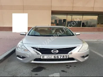 سيارات للبيع نيسان  صني  الفئه 2  170,000  فضي  سيدان  اتوماتك  دفع أمامي  مخمل  2015  4  كلا  بنزين