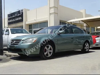 Cars For Sale Nissan  Altima  150,000  Light Green  Sedan  Automatic  FWD  Cloth  2006  4  No  Gasoline
