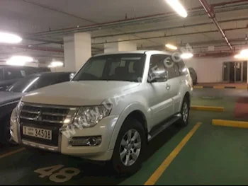Cars For Sale Mitsubishi  Pajero  GLS  46,000  White  SUV  Automatic  4WD  Leather  2016  6  No  Gasoline