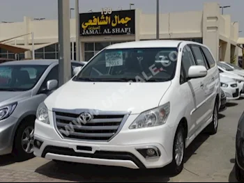 Cars For Sale Toyota  Innova  100,000  White  Van / Bus  Automatic  FWD  Cloth  2015  6  No  Gasoline
