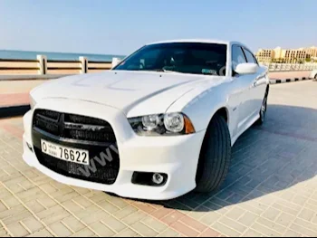 Cars For Sale Dodge  Charger  RT 5.7 HEMI  125,000  White  Sedan  Automatic  RWD  Leather  2014  8  Yes  Gasoline