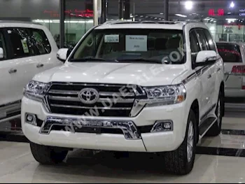 Cars For Sale Toyota  Land Cruiser  GXR  0  White  SUV  Automatic  4WD  Cloth  2020  8  Yes  Gasoline