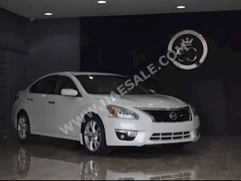 Cars For Sale Nissan  Altima  2.5 SL  44,000  White  Sedan  Automatic  FWD  Leather  2014  4  Yes  Gasoline