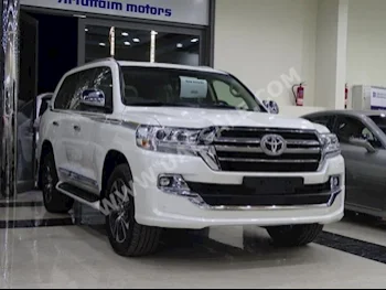 Cars For Sale Toyota  Land Cruiser  VXR  0  White  SUV  Automatic  4WD  Chamois  2020  8  Yes  Gasoline