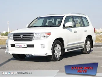 Cars For Sale Toyota  Land Cruiser  GXR  113,211  White  SUV  Automatic  4WD  Leather  2015  6  Yes  Gasoline