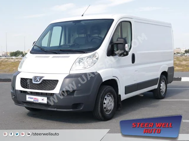 Cars For Sale Peugeot  Boxer  13,837  White  Van / Bus  Manual  FWD  Cloth  2014  4  No  Gasoline